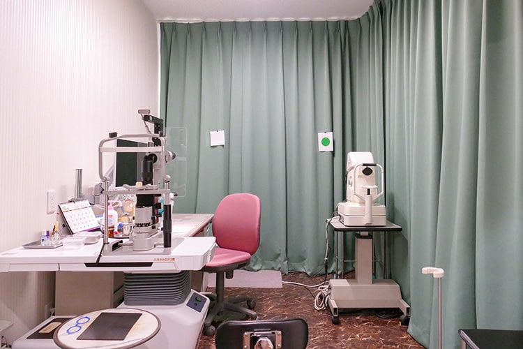 診察室2